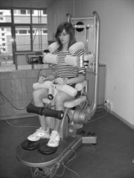 Instrument and Measurement Isometric maximum strength test using the CTT Pegasus (BfMC, Leipzig, Germany) at the Institute for Applied Training Science
