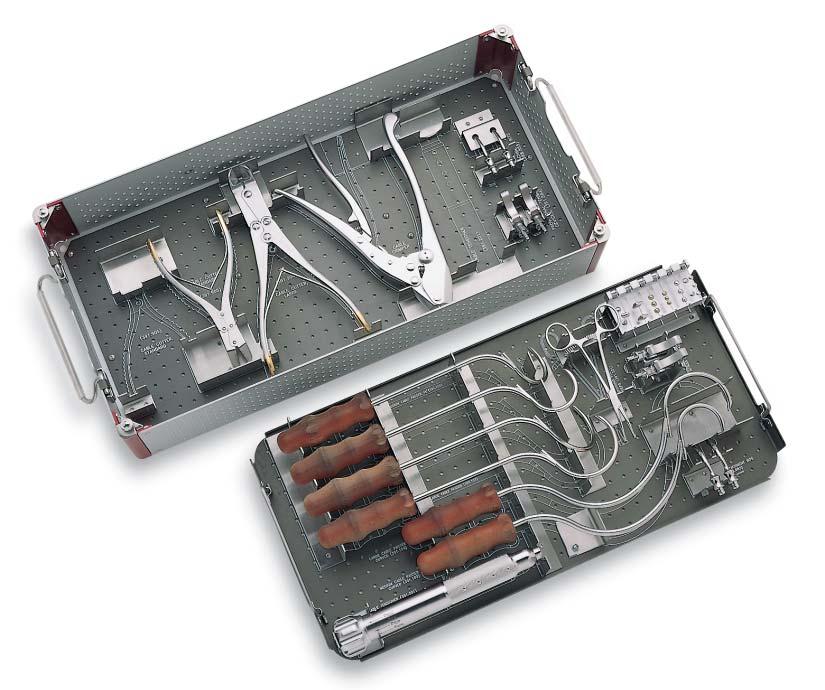 Orthopaedic Cable System Instrument Set [105.924] Orthopaedic Cable System Instrument Set Graphic Case [690.013] Instruments 391.105 Medium Cable Passer 391.106 Medium Cable Passer, 45 angle 391.