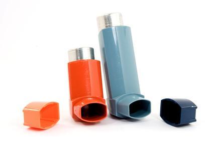 Lung Diseases Dry-powder & Meter Dose inhalers Inhaled bronchodialators/corticosteroids are the mainstay of COPD treatment Most common agents are dry-powder inhalers (DPIs) and metered-dose inhalers