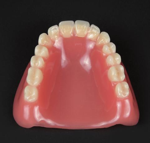 2. SICAT CLASSICGUIDE Radiographic template for the edentulous jaw 20 2.