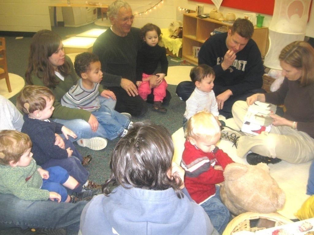 An ASL/English Bilingual Parent-Infant Program Debra Cushner, Parent- Infant Teacher Debra Nussbaum, Coordinator,