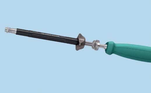 024 Holding Sleeve, for MATRIX Monoaxial To assemble the monoaxial screwdriver, slide