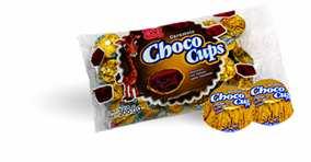 CHOCO CUPS. Description Delicious chocolate made with the best ingredients. This snack can be enjoyed any time of day. It is filled with caramel making it a chocolate with real quality flavor.