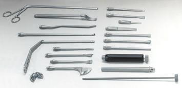 The Gray Revision Instruments are helpful in removing the existing acetabular and femoral prostheses as well as bone cement if present.