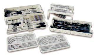 The pre-formed inserts for the basic instruments allow for easy access to the instruments which are arranged in a logical order.
