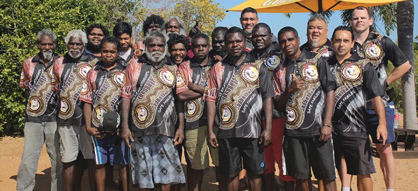 STRONG MEN STRONG COMMUNITIES Darwin town communities developmental evaluation Finally, DAIWS maintains within the program many of the requirements for a quality healing program.
