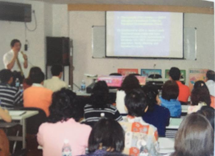 1998-2002, nearly 700 international participants from >30 countries benefited from >42 training workshops on project management, RH/FP, perinatal care, RH quality care, etc.