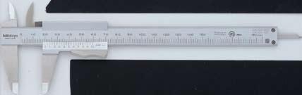 Vernier Cliper SERIES 531 with Thum Clmp Tehnil t Aury: Refer to the list of speifitions. Grution: 0.05mm, 0.05mm (1/128 ) or.001 (1/128 ) High ury type: 0.02mm or 0.02mm (.