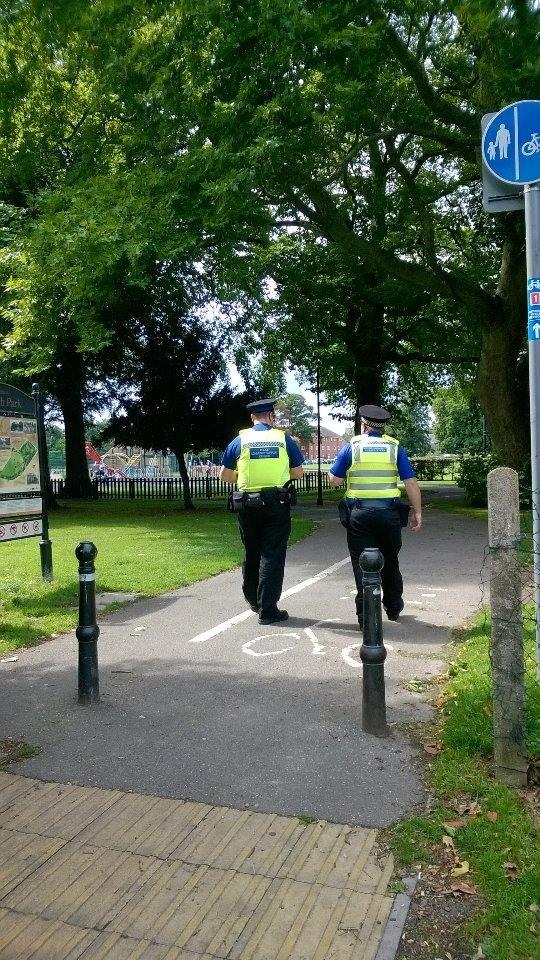 Page 8 Wisbech Park Community Engagement: Reducing Anti-Social Behaviour Fenland District Council and local Police, teamed up last week to do some community engagement with those who live around