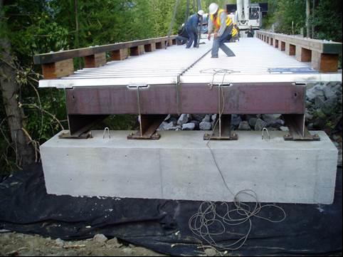 Poured solid concrete Sil abutment,