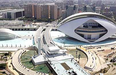 are all very popular here) and a boiling nightlife, together with an ample cultural offer, then Valencia is the place for you.