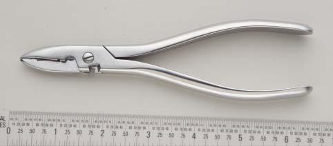 Instruments continued 391.82 Wire-Bending Pliers 392.