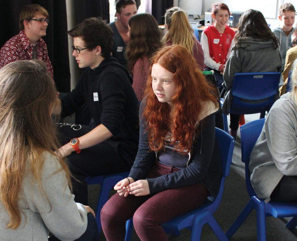 Peer mentoring Peer mentoring programmes are based on evidence that young people often seek out peers of a similar age or of similar experiences for support and advice.