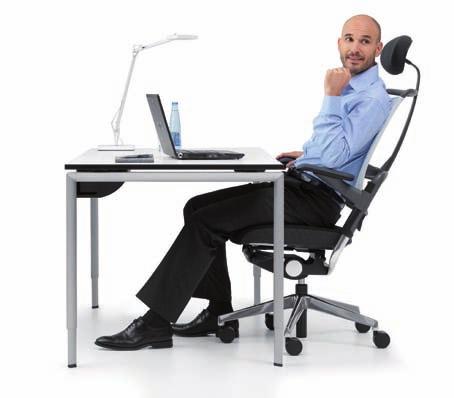The extra large opening angle provides the necessary freedom. Anyone who sits on a chair with synchronous mechanism, stretches his body and improves the posture.