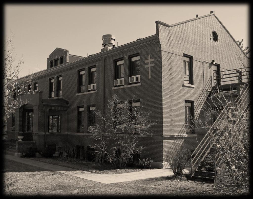 Iowa State TB Sanatorium - Oakdale Built in 1907, Oakdale Sanatorium was the oldest and largest public TB sanatorium in Iowa.