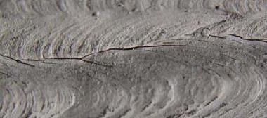 Which cracks can be detected? Surface breaking cracks Minimum 2 mm long Minimum 0.