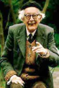 What is schema theory? The term schema was first used by Jean Piaget in 1926.