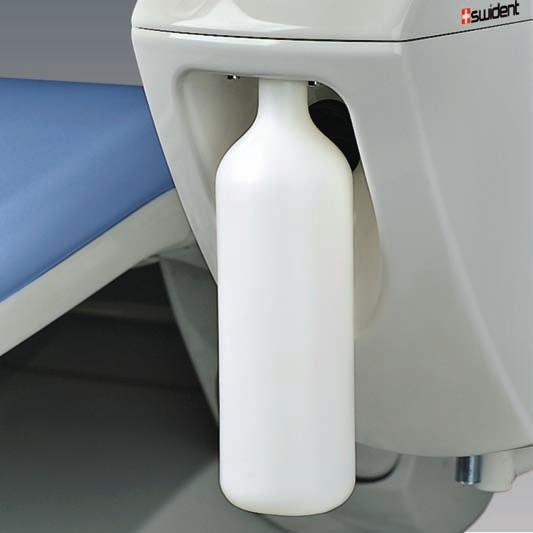 SPACE AND HYGIENE The ceramic cuspidor bowl has no interstices: this prevents bacteria and fluids from contaminating the
