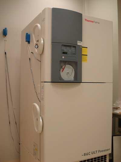 autoclave in BSL3 lab
