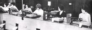 Hawthorni uuringud (1924-1932) Eksperiment töökorraldusega: Kuuest töölisest, noortest naistest koosnev grupp Töötingimused Normaalne - 48h töönädal (k.a. laupäev), ilma puhkepausideta Tükitöö Kaks