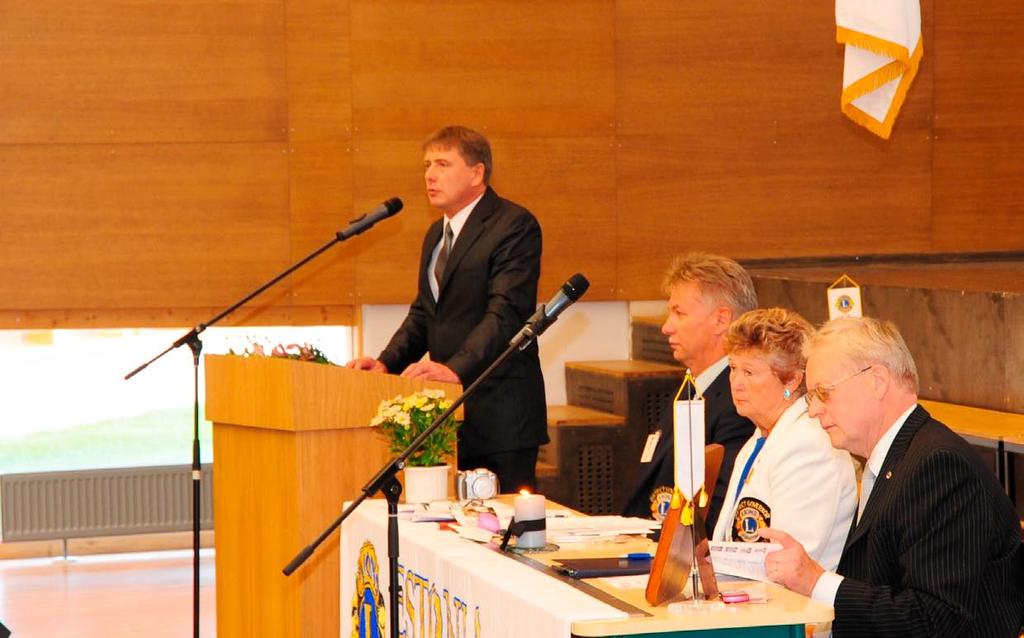 Selliste sõnadega avas rahvusvahelise Lionsi klubide Eesti piirkonna kuberner Liis Klaar lionsite piirkondliku üldkoosoleku, mis toimus laupäeval, 18. oktoobril Viimsi keskkoolis.
