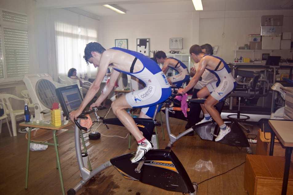 90 minutes of cycle ergometer exercise: the first 30 minutes at 70% VO2 max.