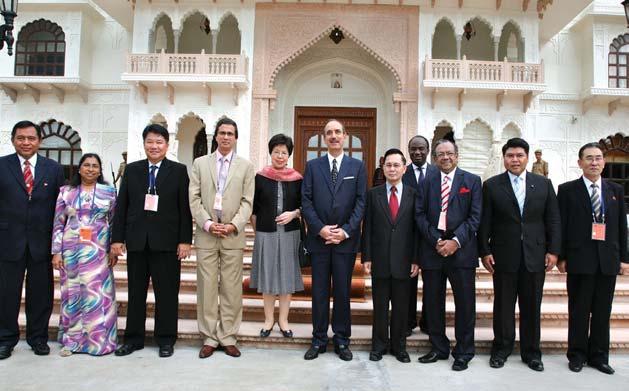 9. Honourable Ministers from Bangladesh, the Democratic People s Republic of Korea, India, Maldives, Myanmar, Sri Lanka and Thailand participated in the meeting.