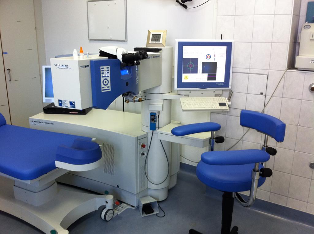 Setup: Simulated treatment Amaris 500 Hz excimer laser (Schwind,