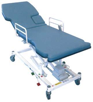 Advantages and other features The clear/open space at the base of the stretcher lets the
