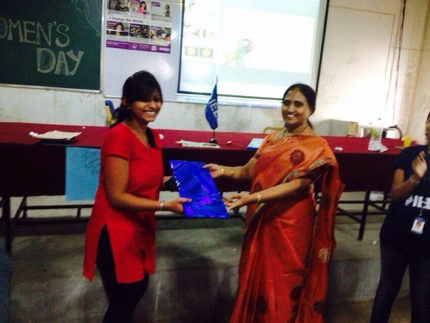 P. Niharika, student from IT Dept., receiving the prize from Dr.G.