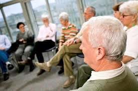 1. Benefits of Support Groups Support groups can help members deal with psychosocial issues by: Feeling supported by others who are going through the same thing Meeting new