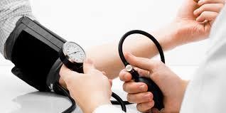 TREATMENT GUIDELINES: HYPERTENSION There is strong evidence to support treating persons aged 60 years or