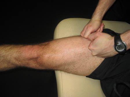 perform a stroke either with the movement, working towards the knee (fig.