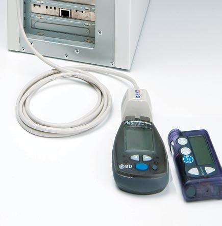 a b b If you have a MiniMed Paradigm 515/715 or 522/722 Insulin Pump, connect your Paradigm Link Blood Glucose Monitor to your computer using a BD USB Cable.