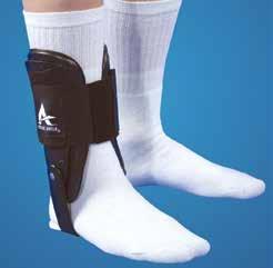 AB2140 DeRoyal Element Sport Ankle, Right/Left Medium 40-44 Large 44-48 Made in a right and left version. Active Ankle A hinged ankle support made in injection moulded plastic.