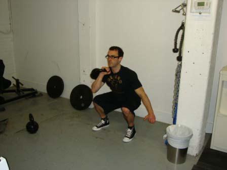 Workout F 1-Arm DB Squat & Press Hold a kettlebell or dumbbell at shoulder height with your palm