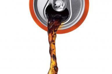 17 Sugar and Gout 1 can of soda a day appears to increase the risk of gout by 74% in women and by 45% in men.