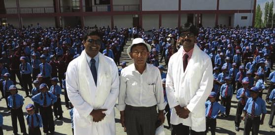 New Secondary Centres 12 th Secondary Centre at Dhulipalla, AP LVPEI s 12 th Secondary Service Centre - Edward and Soona Brown Eye Centre - was inaugurated on 12 January 2015 at Dhulipalla village,