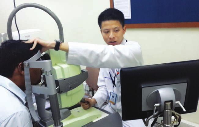 Dr Duc s LVPEI Experience The passion with which Dr Hua Anh Duc, a resident of ophthalmology at Ho Chi Minh Eye Hospital - Vietnam, talks about Vitreous and Retina is just so palpable.