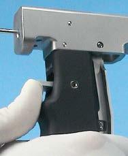 RELEASE position: Clamp will free the wire upon releasing the handle (figure 3).