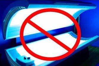 Risk Factors Exposure to tanning beds increases the risk of melanoma, especially in women 45 and younger.