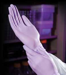 5" Ambi Lavender 52816 52817 52818 52819 52820 250/10 (XL = 230/10) 2,500 (XL = 2,300) KIMBERLY-CLARK * Latex Exam Gloves (formerly SAFESKIN * Latex Exam Gloves) Natural rubber latex Powder-free PFE