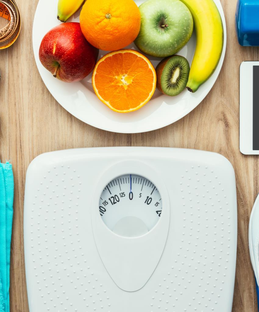 Weight Loss Objectives of healthy weight loss: 1. Achieve negative energy balance 2. Maintain/increase lean tissues 3. Gradually reduce BF% 4. Avoid major reduction in RMR 5.