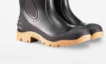 with and without a steel midsole Nylon liner allows for easy cleaning and quick drying for Optimal toe-spring for walking and kneeling Fur liner for warmth and comfort in cold environments / Nitrile