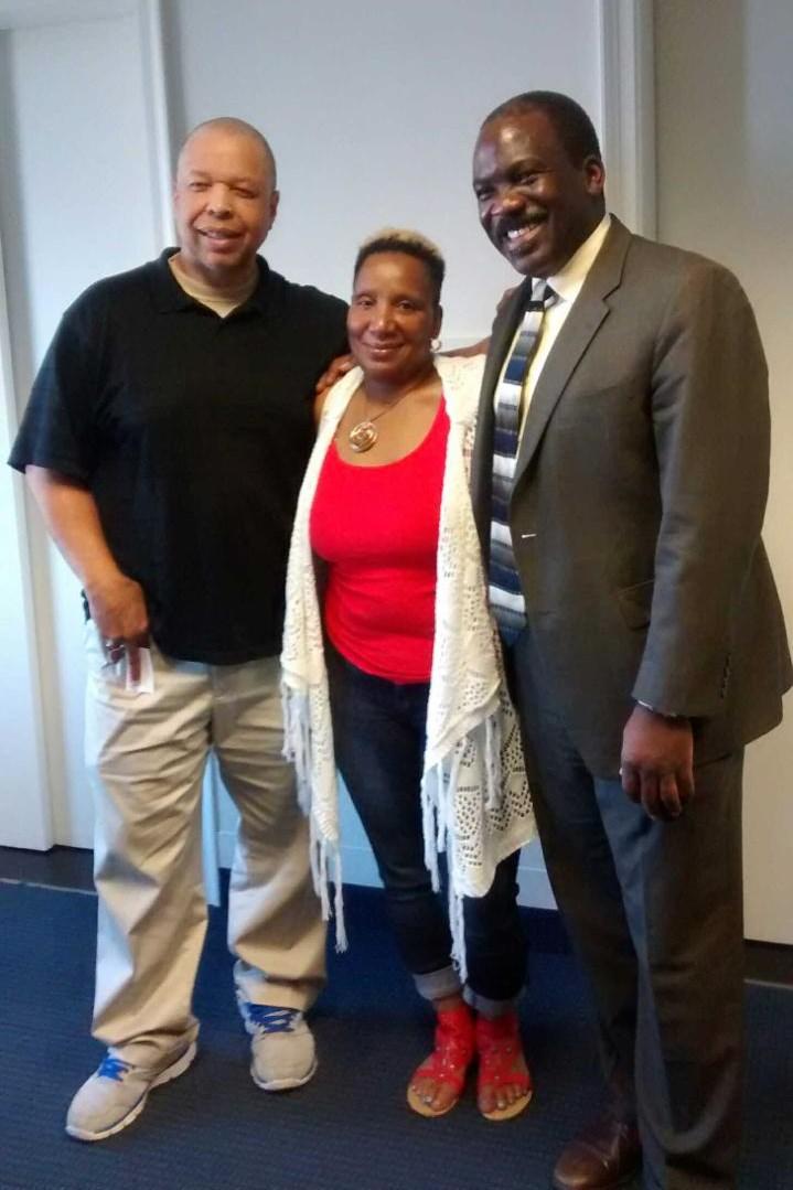 Community Connections Roswell Park Teams Up with WBLK Radio to Promote Cancer Awareness and Screening Cancer doesn t discriminate.