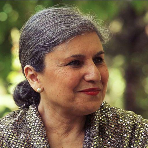 SaraNajafistartedplayingpianoattheageoffour.Atthe age 12, she entered the Music Conservatory of Tehran, then in 1998 she joined the University of Art and Architecture where she has taught since 2003.