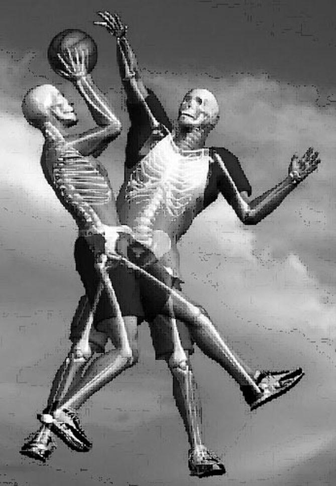 (b) Physical activity and exercise has an impact on the growth and development of body systems. Figure 6 shows the skeletal systems of George and his friend whilst they play basketball.