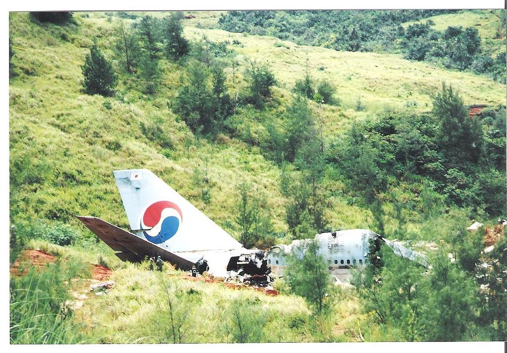 ACCIDENTAL DISASTER KOREAN AIR CRASH,