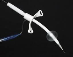 Management Wide bore cannula Percutaneous Seldinger or direct cannula-over-needle Extend cleaned H&N rolled towel under shoulders Immobilise larynx grasp thyroid cartilage with L hand Quicktrach &