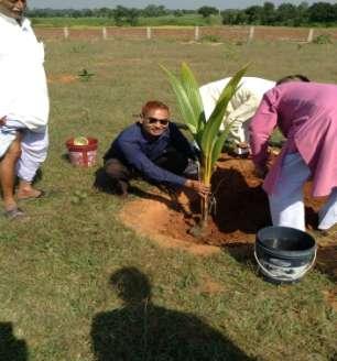 by National Medicos Organization, Vidyabharati Dr Mukul Bhatia, National Coordinator, AFI planting a